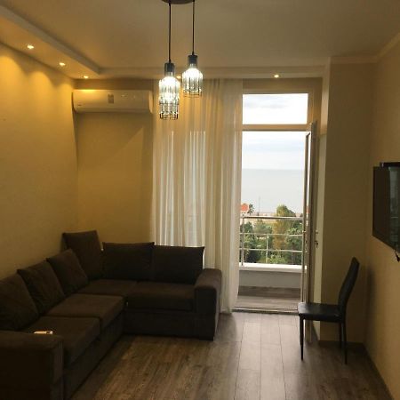 Apartment On Khimshiashvili 11A 바투미 외부 사진