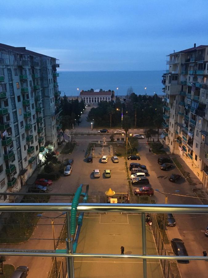 Apartment On Khimshiashvili 11A 바투미 외부 사진