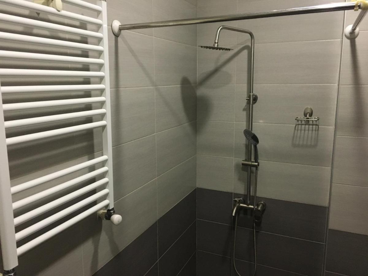Apartment On Khimshiashvili 11A 바투미 외부 사진