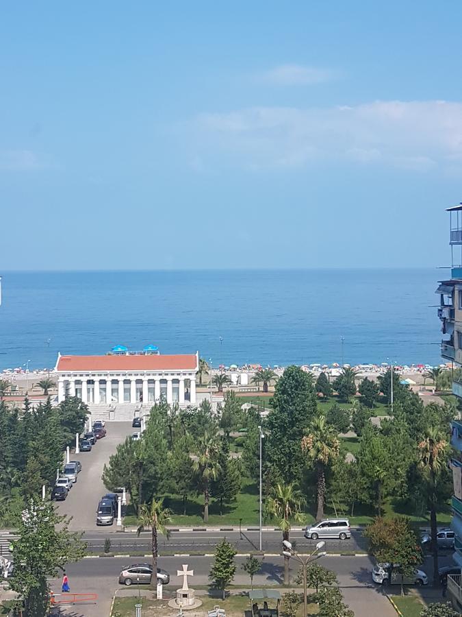 Apartment On Khimshiashvili 11A 바투미 외부 사진